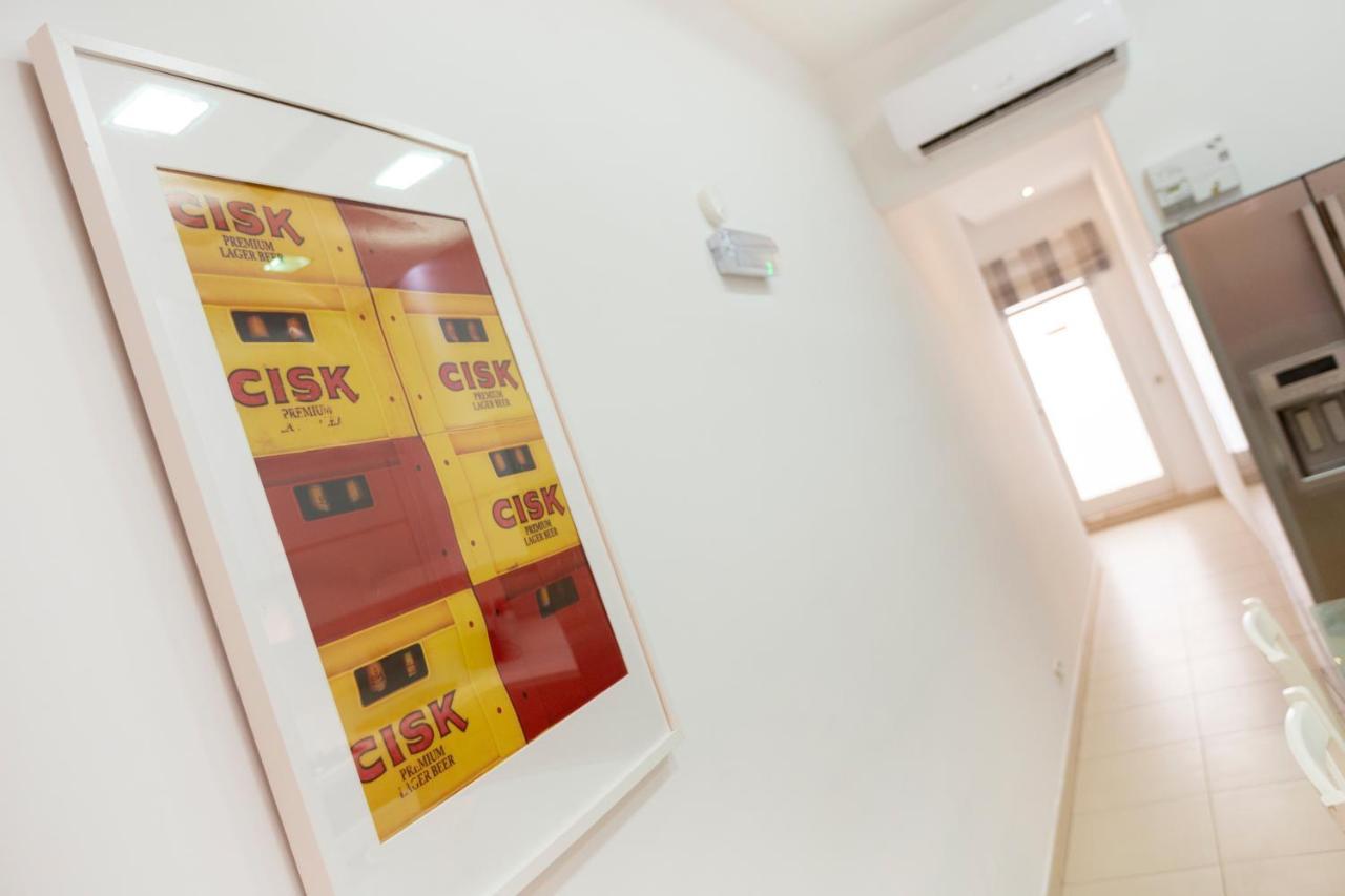 Dc36 -Spacious&Stylish 3 Bedroom Flat. Prime Zone Mellieha Luaran gambar